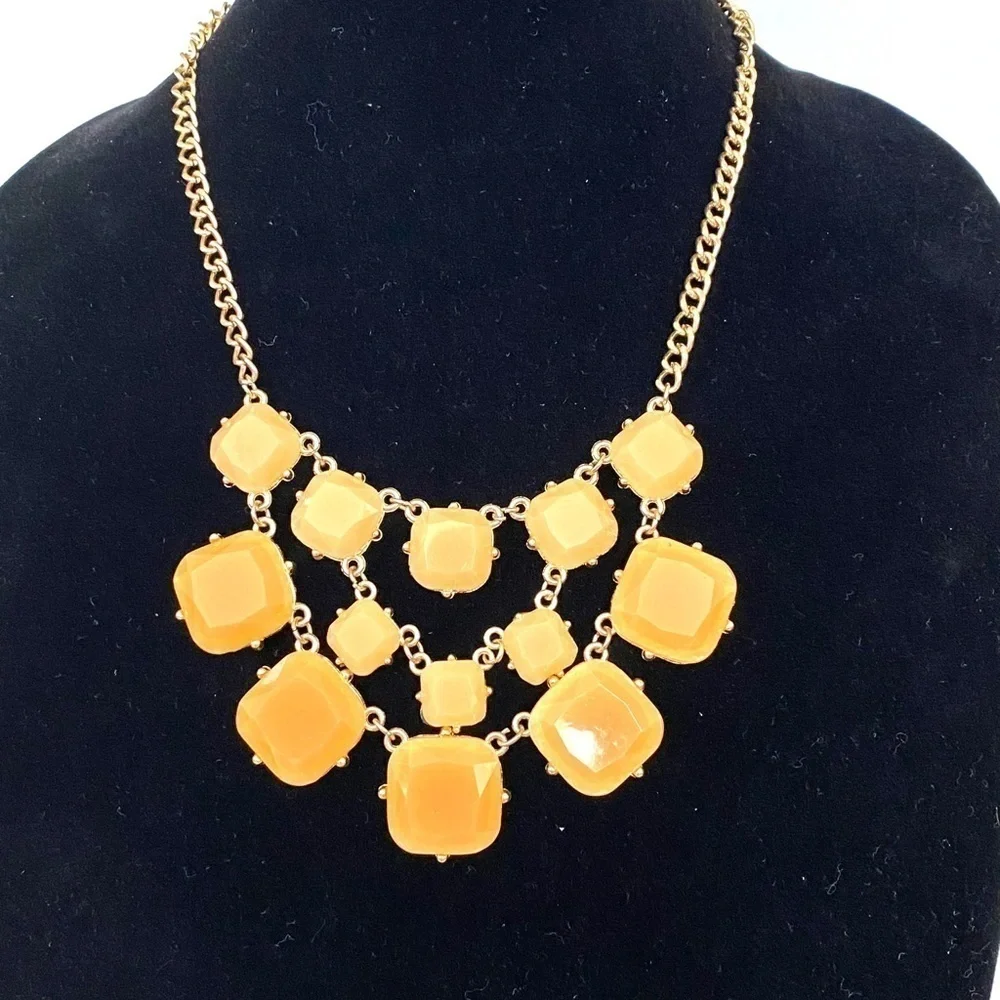 Fashion Necklace apron style 18”